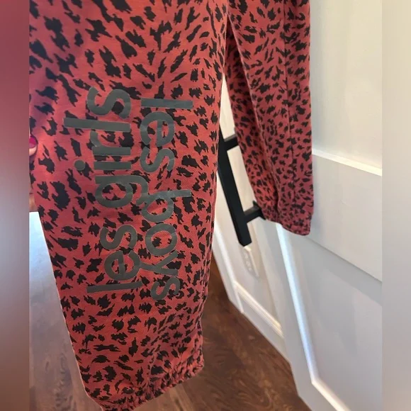 Leopard Crew Neck Sweater & Sweatpants les girls les boys matching set m - Picture 6 of 8